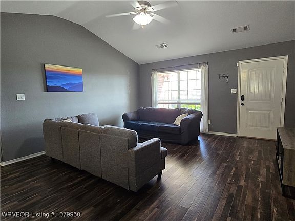 3rd image of 2308 Park Ave