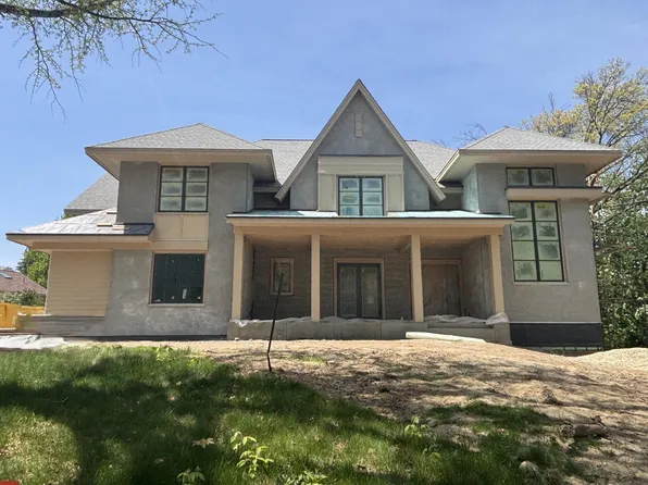 5252 Lochloy Dr, Edina, MN 55436