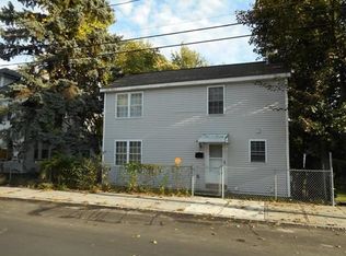 100 Hancock St, Lawrence, MA 01841