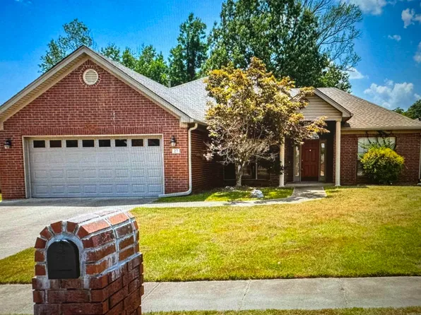 27 Wedgeside Dr, Little Rock, AR 72210