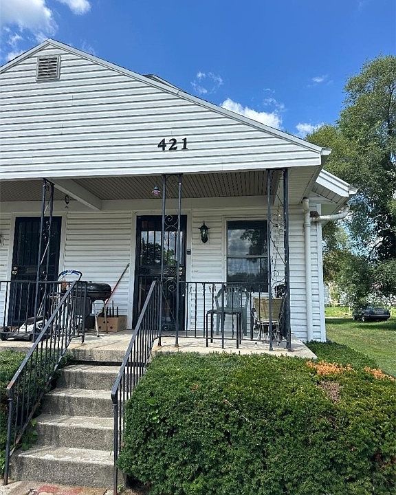 1st image of 421 Walton Ave #419