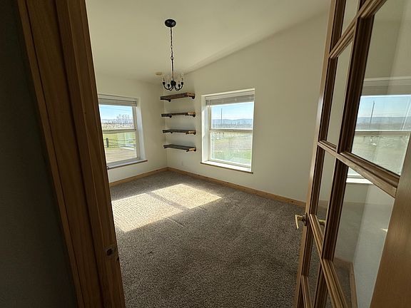 5th image of 2961 Schnebly Rd
