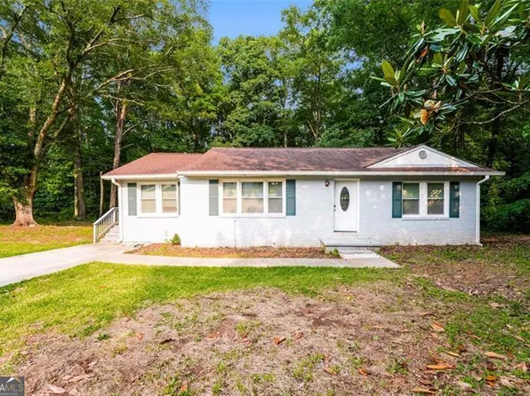 10149 Puckett St SW, Covington, GA 30014