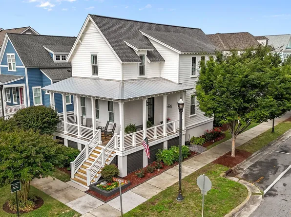 200 S Academy Street, Washington, NC 27889