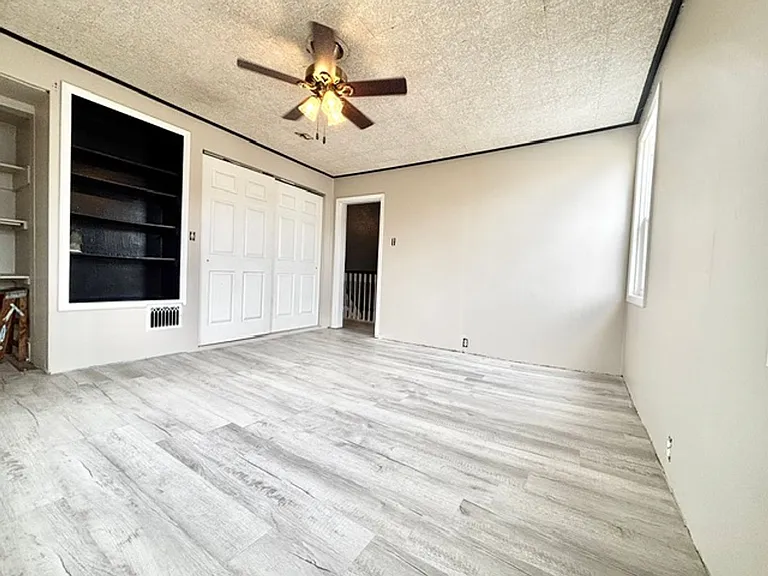 611 Green St — Photo 14