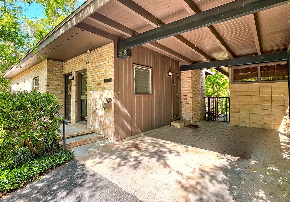 1st image of 2115 Gibbs Dr