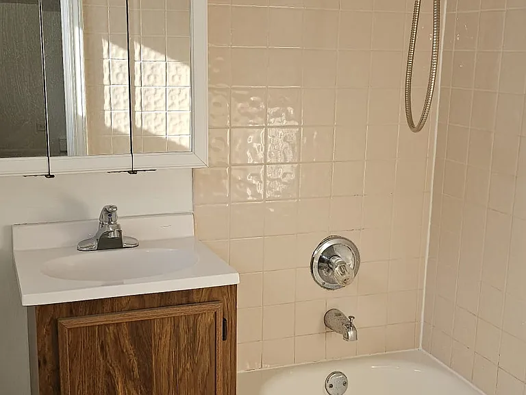 3446 Union Ave #2 — Photo 8