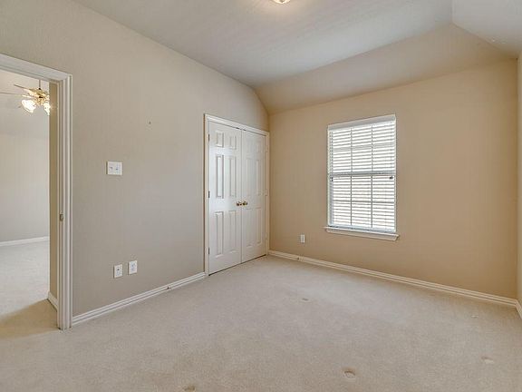 3rd image of 4424 Sandra Lynn Dr