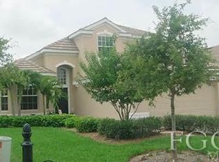 2482 Verdmont Ct, Cape Coral, FL 33991