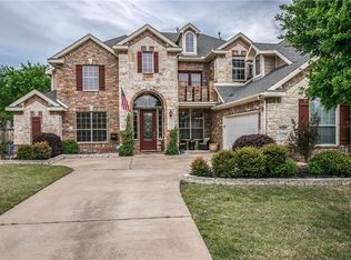 9905 Forest Hill Ct, Rowlett, TX 75089
