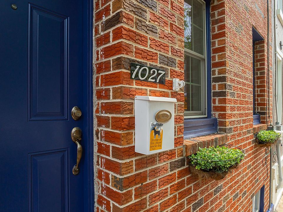 1027 S 18th St, Philadelphia, PA 19146 | Zillow