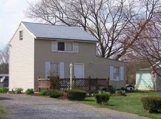 60 Meadowbrook Rd, Carlisle, PA 17015