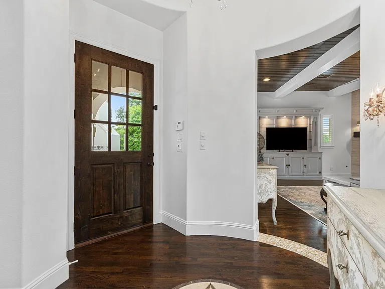 3930 Sundance Hill Ln — Photo 7