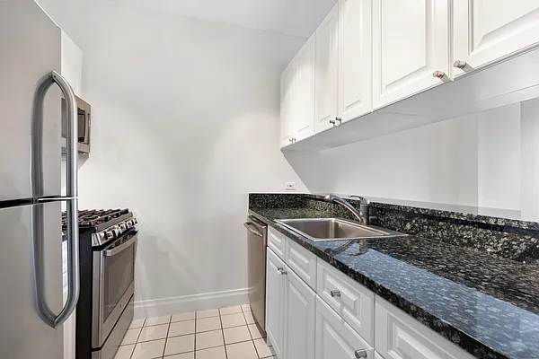 Sold by Douglas Elliman | media 4