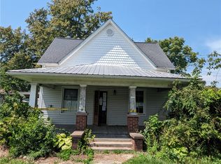 707 S Washington St, Bethany, IL 61914