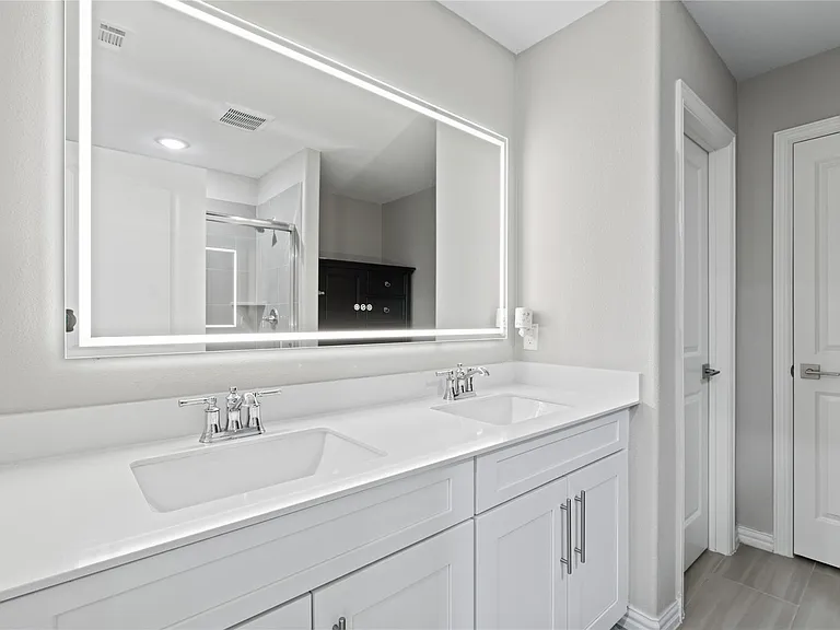 913 Adelyn St — Photo 18