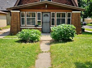 3254 N 47th St, Milwaukee, WI 53216