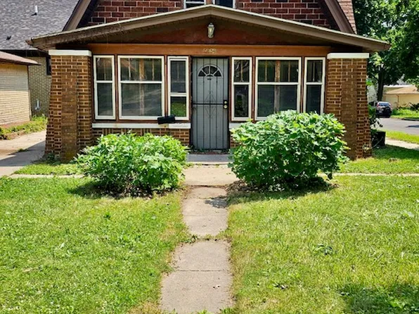 3254 N 47th St, Milwaukee, WI 53216