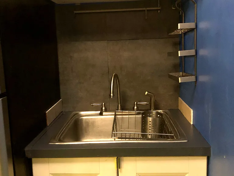 11 Edwards St #1 — Photo 18