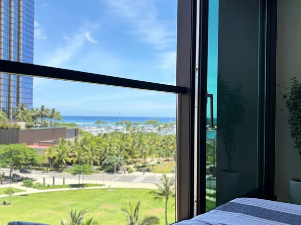 333 Ward Ave, Honolulu, HI