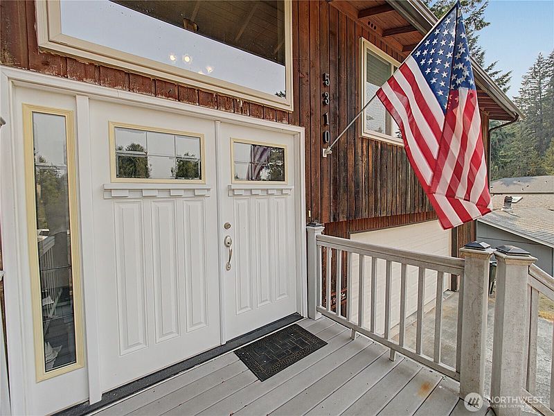 2nd image of 5310 W Tapps Drive E
