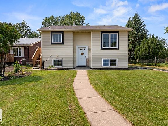 2nd image of 1801 Forest Dr
