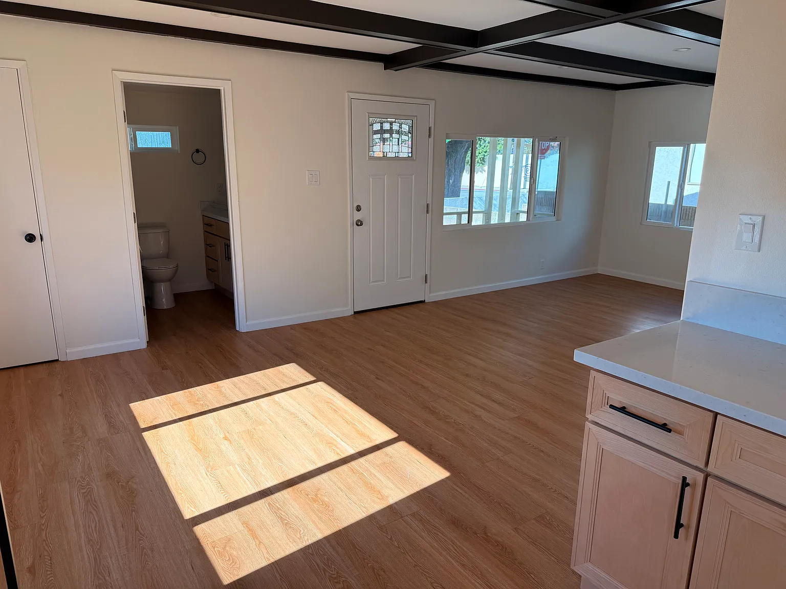 2 bed, 1272 sqft, $3,500 — Photo 3