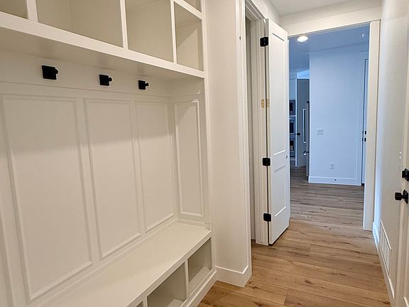 5th image of 163 S Hackberry Rd #6527