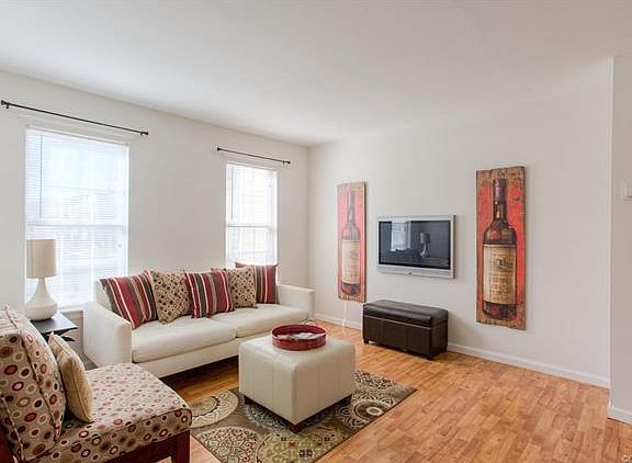 3rd image of 1654 Heritage Hill Dr #1654