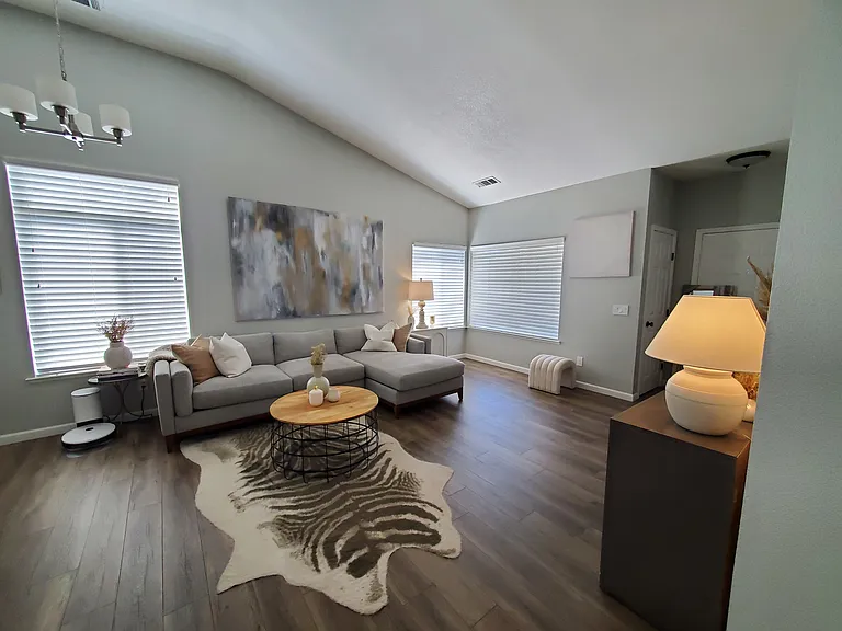 8008 Bridgeburn Ct — Photo 15