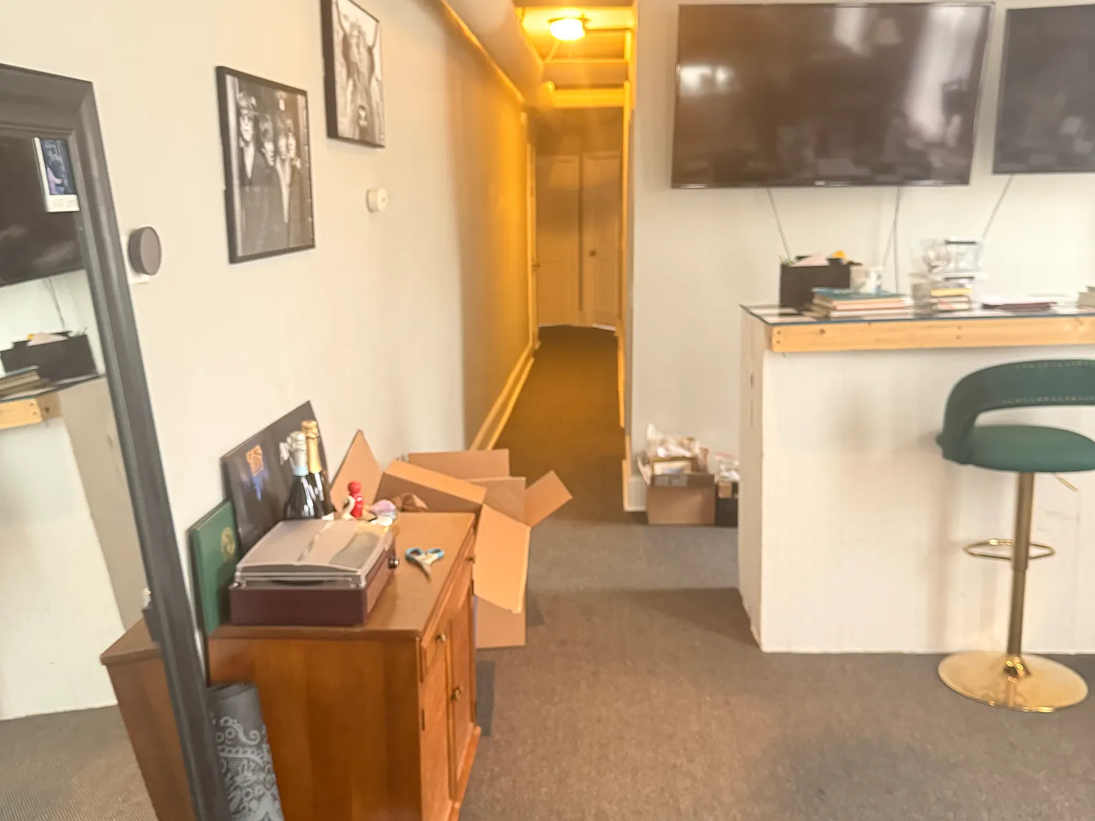 3 bed, 1600 sqft, $1,950 — Photo 3
