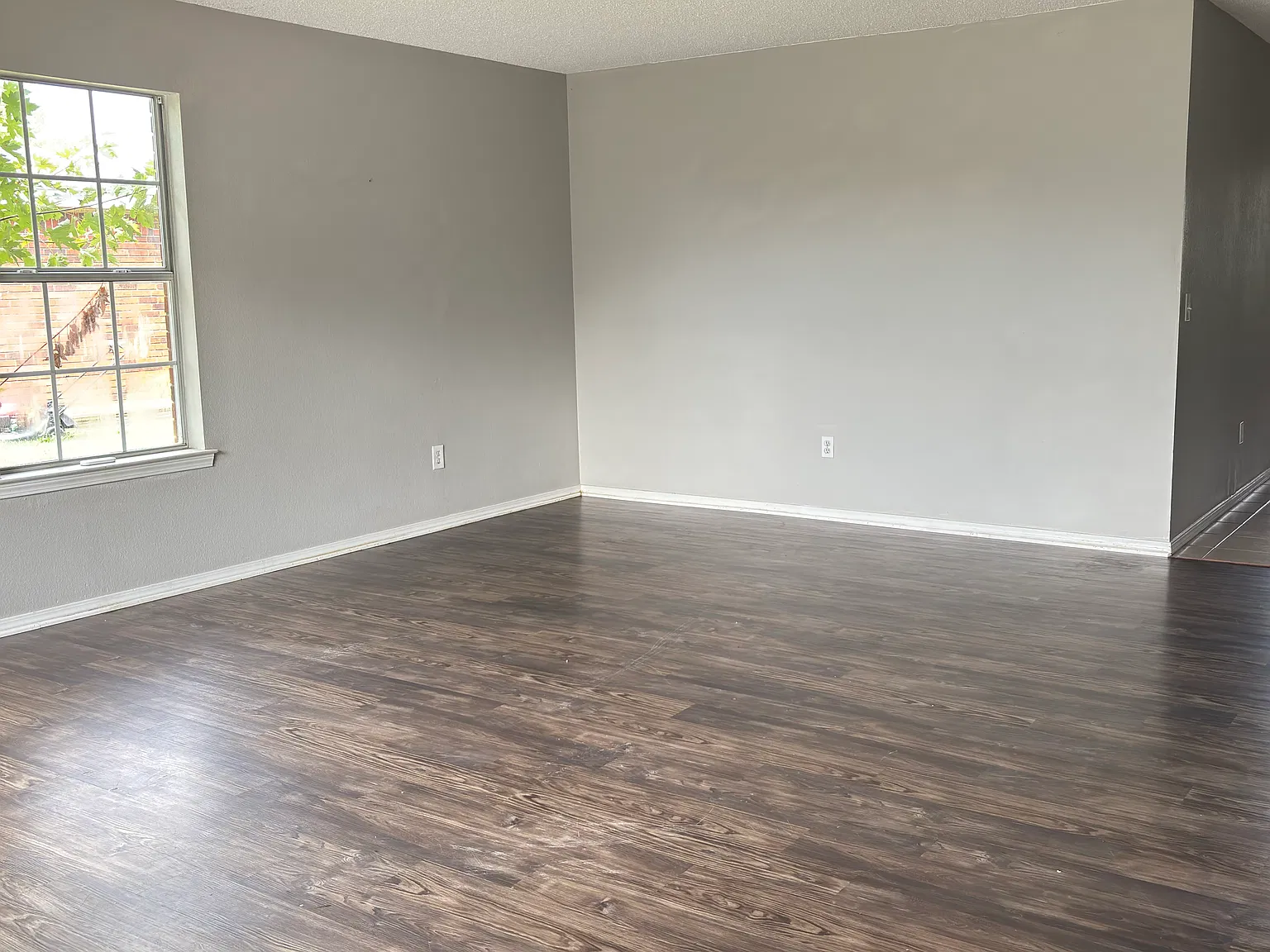 2 bed, 1207 sqft, $1,450 — Photo 4