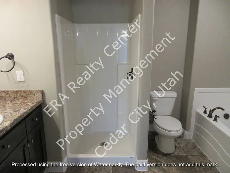 485 W 1425 N #E3 — Photo 12
