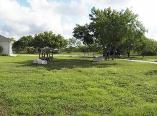 5761 Hidden Valley Loop, Sandia, TX 78383