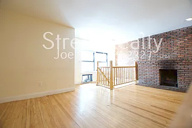 Rented by Street Realty Brokerage LLC