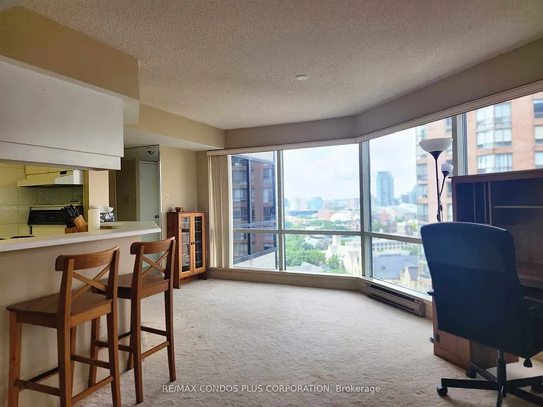 1001 Bay St #1804 — Photo 7