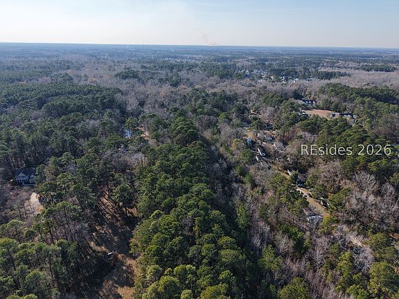 4th image of 126 Old Miller Rd