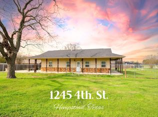 1245 4th St, Hempstead, TX 77445