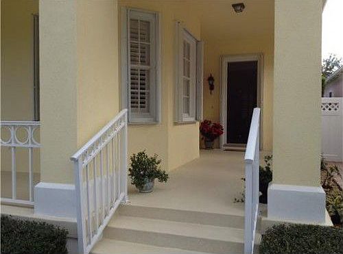 3rd image of 239 Poinciana Dr