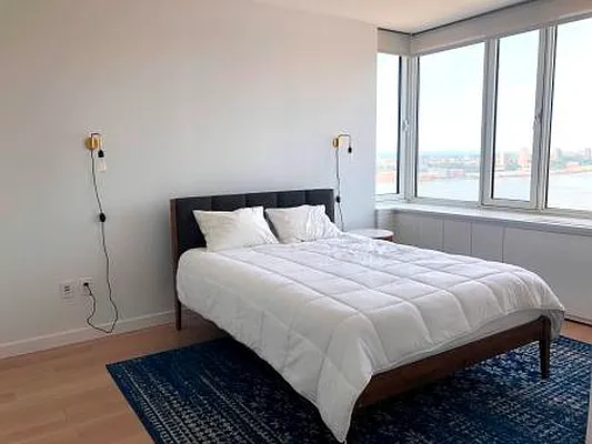 Rented by River2River Realty | media 28