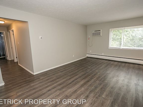 5th image of 5840-5850 W 130th St #7454437