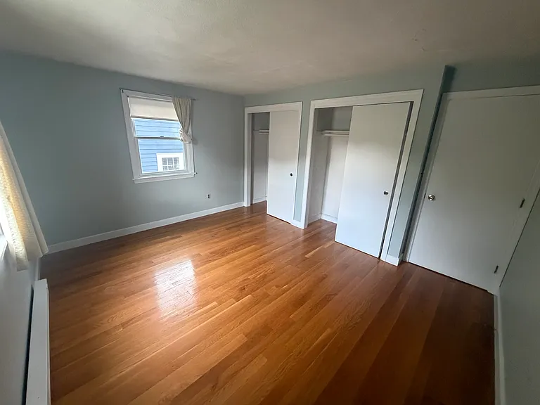 90 Sylvia St #2 — Photo 10