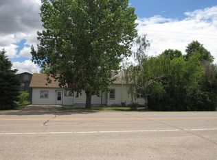 101 Saint Patricks Ave, Medicine Lake, MT 59247