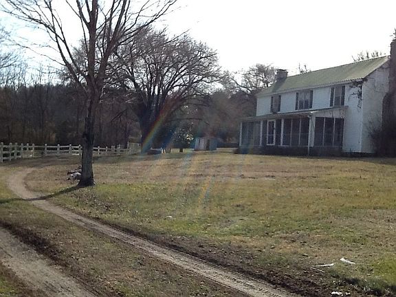 2nd image of 16422 Martin Creek Road