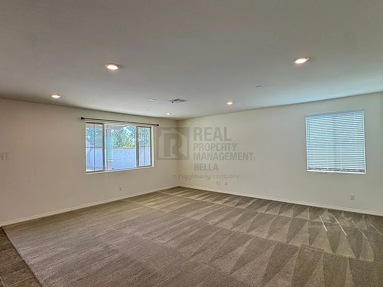 27576 Cloudy Peak Way — Photo 9