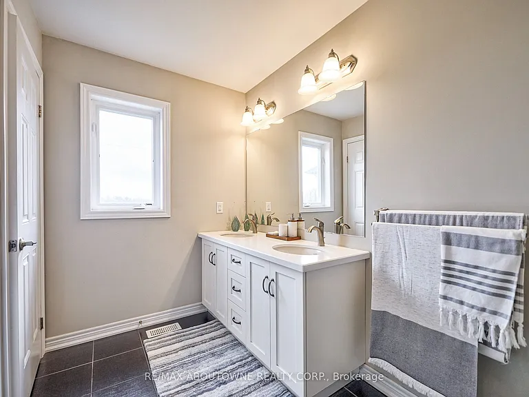 195 Greti Dr #UPPER — Photo 34