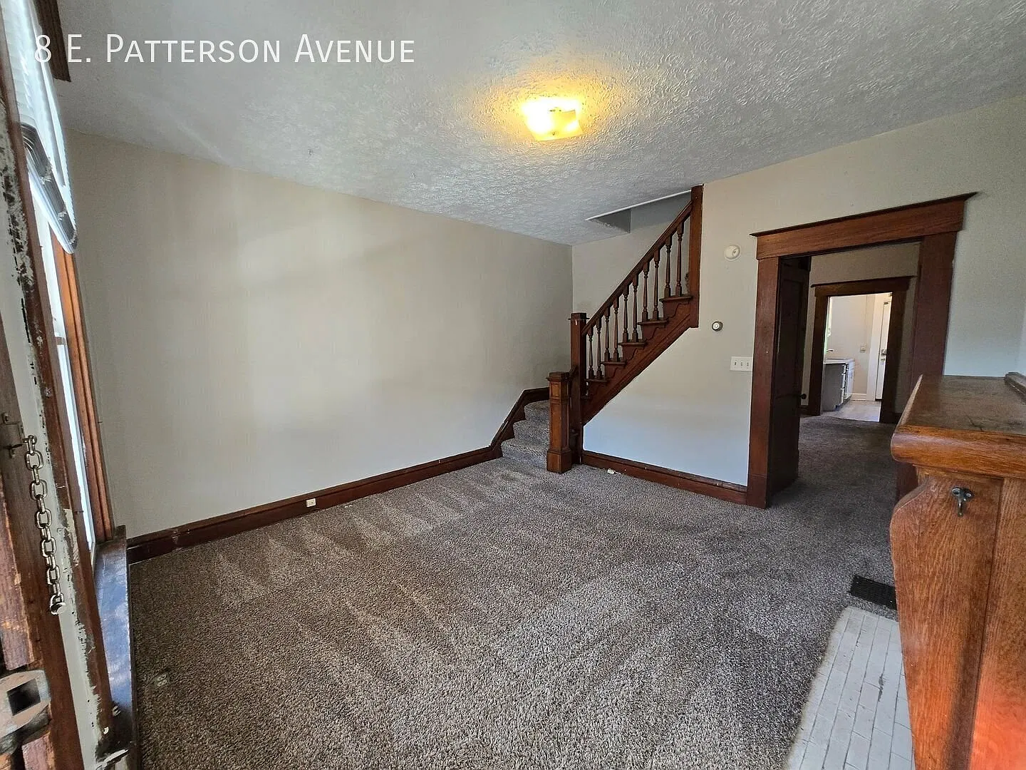 Updated 2 Bedroom Near OSU! Available Fall 2027! — Photo 3