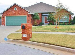 12204 SW 9th Pl, Yukon, OK 73099