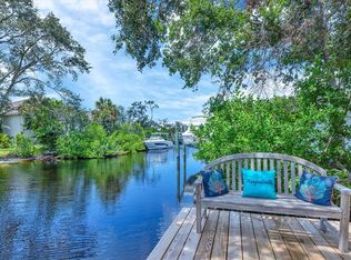 501 Dona Dr, Nokomis, FL 34275