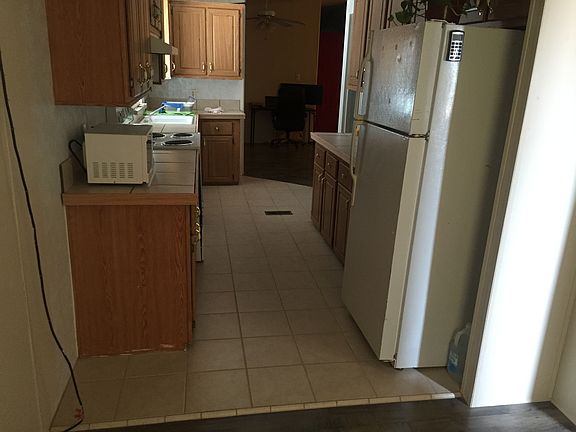 3rd image of 19872 N Loma Dr